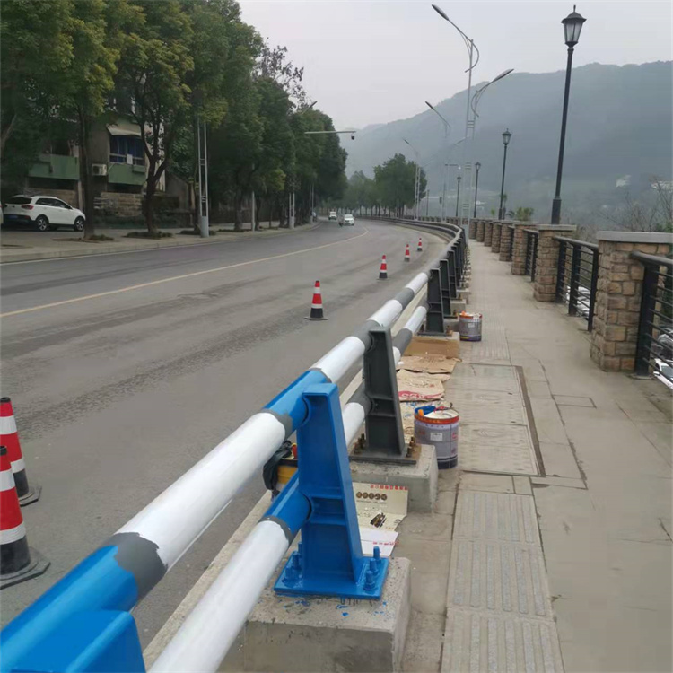 玉溪防撞护栏